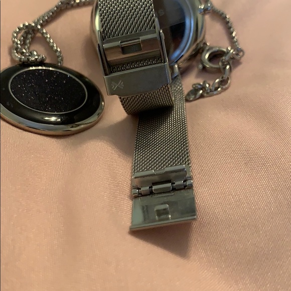 SOLD - Skagen Watch and matching necklace - Picture 3 of 4